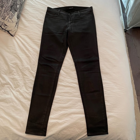 Black J Brand coated skinny jeans - Picture 2 of 5